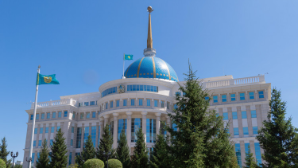 Токаев направил поздравительную телеграмму Папе Римскому Льву XIV