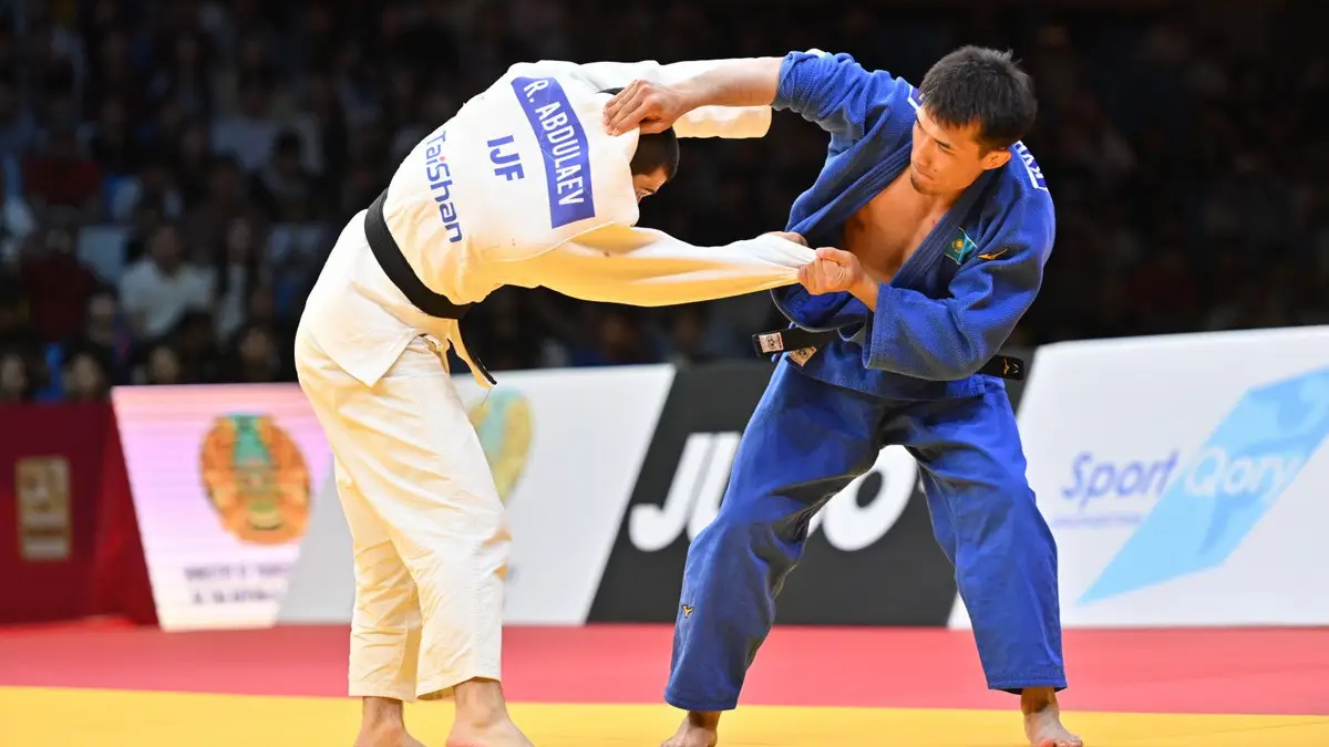 Токаев посетил турнир Qazaqstan Barysy Grand Slam