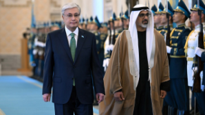 Токаев торжественно встретил Наследного принца Абу-Даби в Акорде