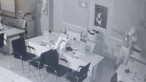 Полицейские задержали мужчину, пытавшегося ограбить банк в Алматы