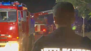 В Кызылорде гвардейцы и пожарные эвакуировали жителей из горящего дома