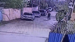 Полиция Алматы задержала мужчину за ограбление пожилой женщины