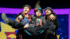 Легендарный детский театр имени Наталии Сац представил спектакль на сцене Дворца школьников