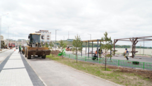 В Кокшетау завершается строительство набережной и велодорожки