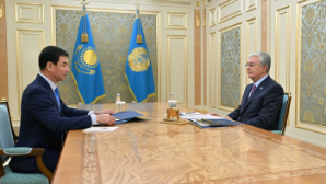 Токаев принял вновь назначенного акима Алматы Дархана Сатыбалды