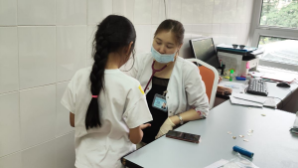 В алматинских школах активно проходят медосмотры 