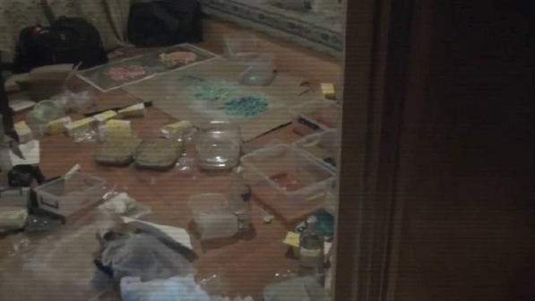 В Алматы пресечена деятельность подпольной нарколаборатории