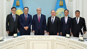 Токаев принял председателя совета директоров CITIC Group Си Гохуа