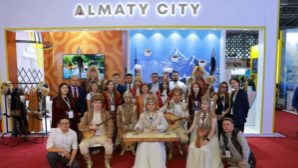 В Шанхае подписаны более 30 соглашений на посещение туристов в Алматы