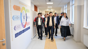 Дархан Сатыбалды ознакомился с ходом реализации социально значимых проектов в Алатауском районе