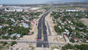 В Алматы завершены работы по проезжей части пробивки Абая до границы города