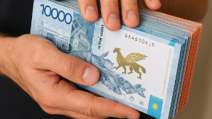 В ВКО мужчина занял у друга 7,5 млн тенге и скрылся 