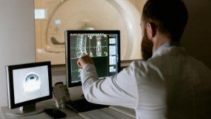 В СКО впервые установили линейный ускоритель для лечения онкологии