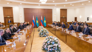 Премьер-министры Казахстана и Словакии обсудили торгово-экономическое сотрудничество