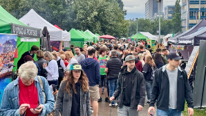 Казахстан представил свою культуру на фестивале посольств в Праге