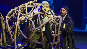 В Астане состоялась премьера спектакля «КҮЙ»