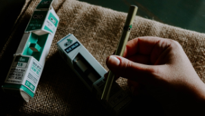 В Казахстане изъято более 440 тысяч вейпов на 1,8 млрд тенге