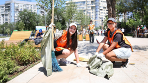 На Сайране в Алматы прошла масштабная экоакция