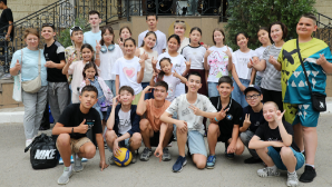 В Казахстане впервые выпущено пособие по работе с детьми в лагерях на казахском языке