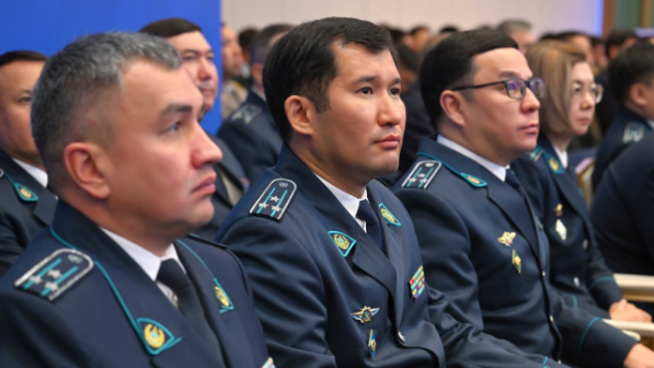 842 погибших, 4500 раненых – Токаев о правоохранителях, погибших при исполнении служебного долга