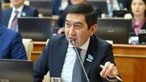 Депутат Ринат Заитов рассказал, куда отправится на парламентские каникулы