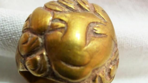 Археологи КазНУ обнаружили золотой перстень сакской эпохи