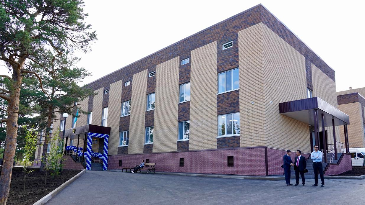 Новую детско-юношескую спортивную школу открыли в Зеренде  