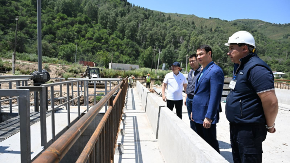 Дархан Сатыбалды проверил модернизацию системы водоснабжения