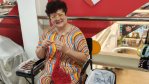  Когда боль становится вдохновением: как вязание спасло алматинку Оксану 