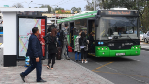 Кто-то тихий, кто-то весёлый, кто-то не с той ноги встал: водитель автобуса – об алматинцах