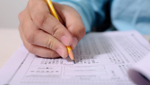 В Казахстане для поступления в медицинские колледжи введены вступительные экзамены