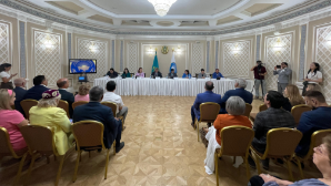 Нурторе Жусип провел встречу с представителями АНК, этнокультурных объединений и маслихата