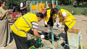 «Таза Қазақстан: волонтеры Уральска очистили детскую площадку