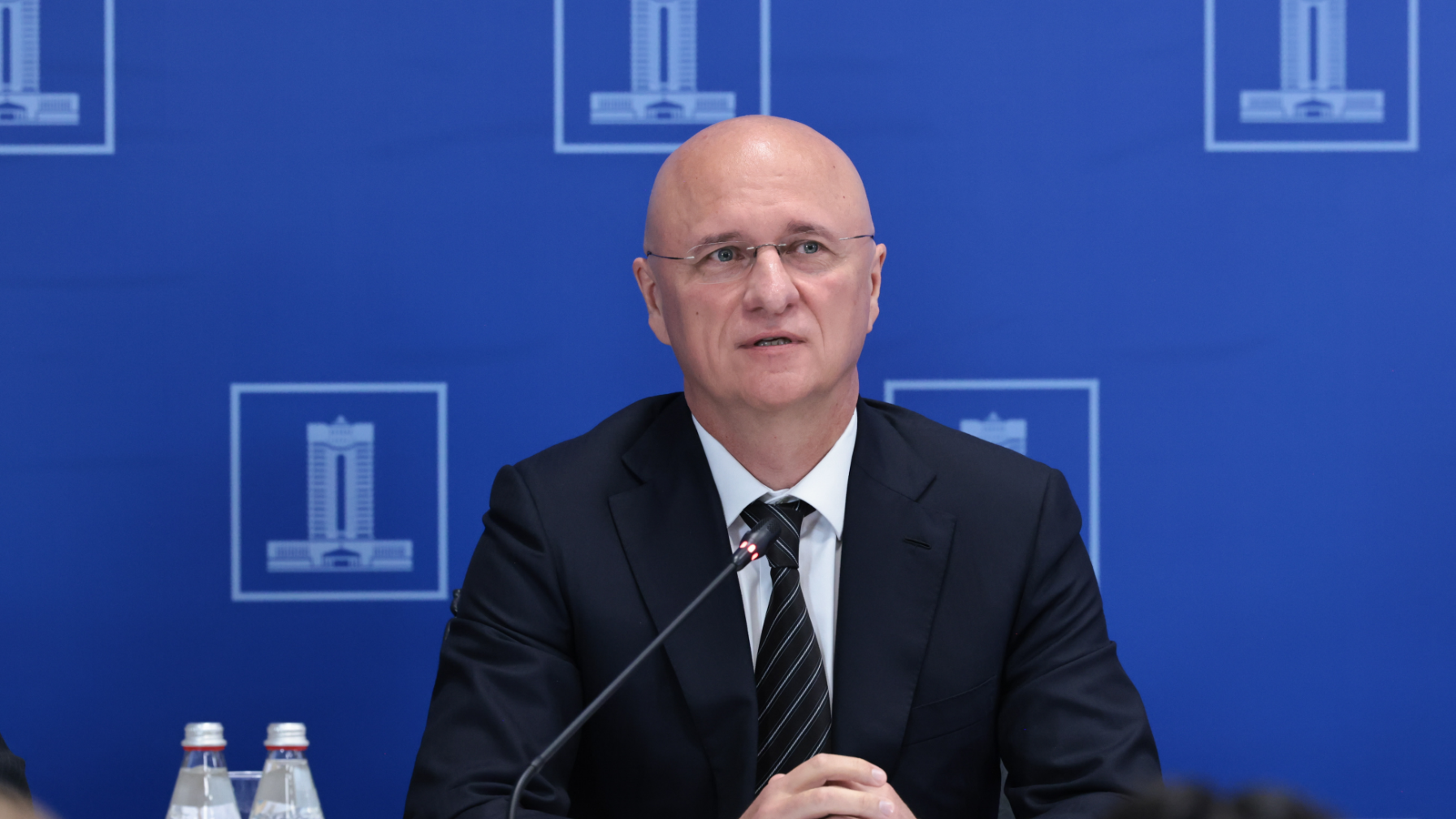 Казахстан увеличивает пропускную способность и расширяет географию полетов – Роман Скляр