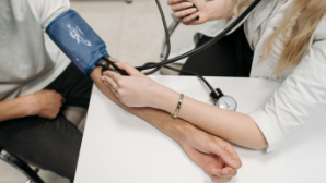 Мошенничество под видом скрининга: Минздрав Казахстана бьет тревогу