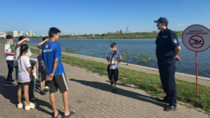 Полиция усилила рейды на пляжах Астаны