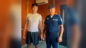 Полицейские на Алаколе помогли туристу вернуть утерянный телефон 