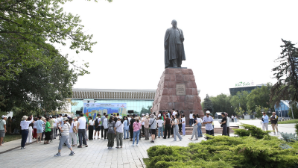 «Таза Қазақстан»: в Алматы цикл мероприятий в честь 180-летия Абая стартовал масштабной экоакцией