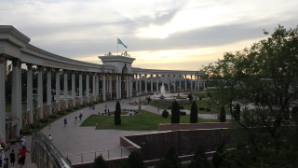 Большинство казахстанцев поддерживают курс развития страны
