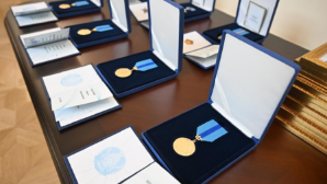 В Казахстане обновили правила представления к государственным наградам