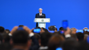 Токаев: Гармоничный симбиоз трех составляющих – семьи, школы и государства – позволит достичь наилучших результатов