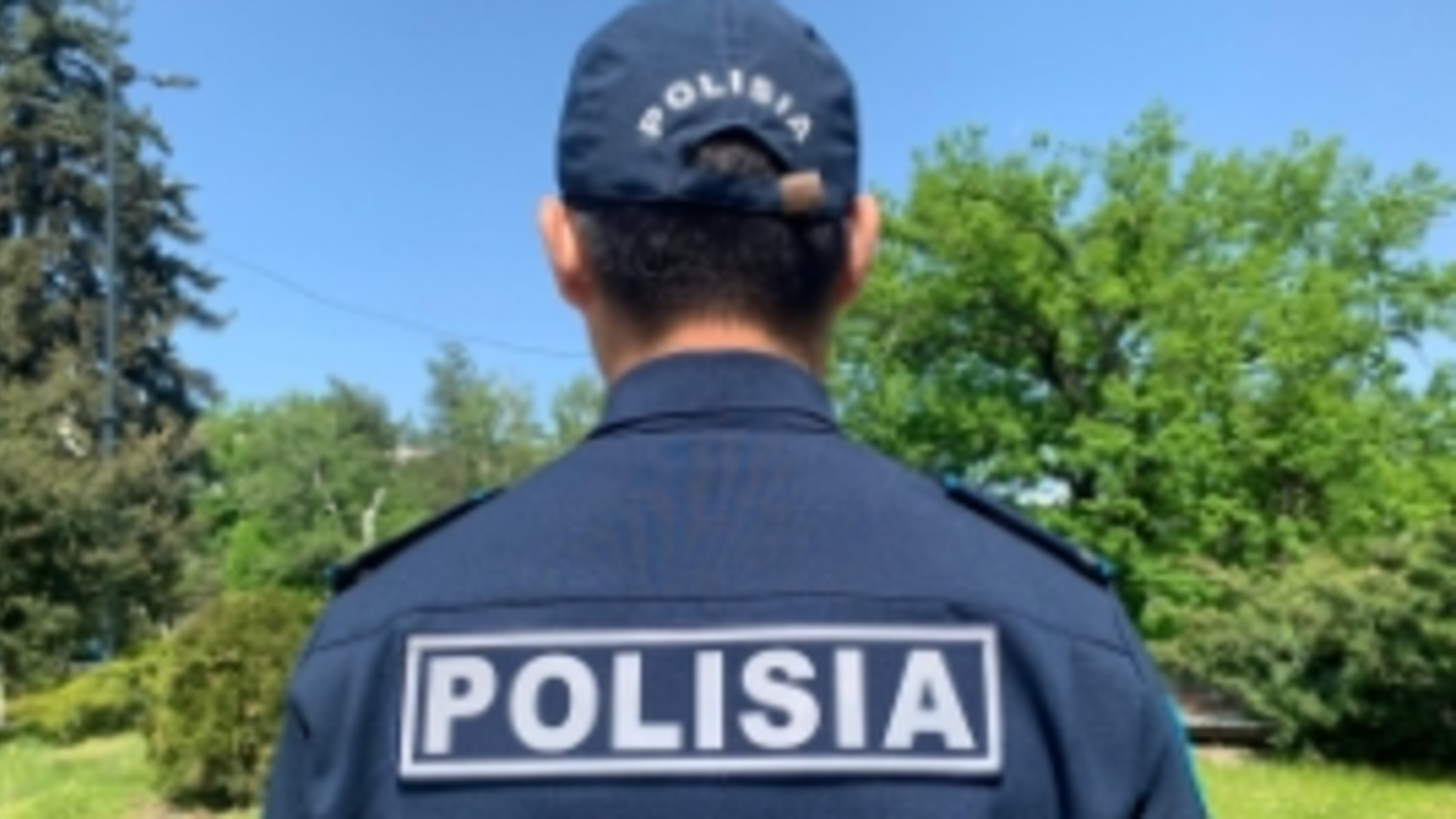 Алматинка выразила благодарность полицейским, вернувшим домой подростка