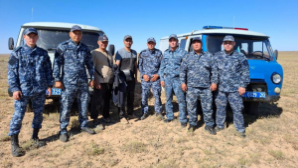 Полиция спасла заблудившихся в степи мужчин в области Улытау 