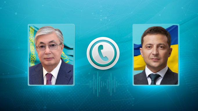 Токаев поздравил Зеленского с Днем независимости Украины