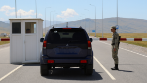 Пункт пропуска «Каркыра-автодорожный» в Кыргызстане начал работать круглосуточно