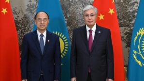 Президент Казахстана принял председателя совета директоров China National Petroleum Corporation 