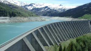 В Казахстане создадут рабочую группу для ликвидации «черного рынка» воды