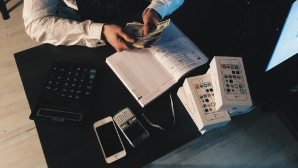 Правительство РФ обсуждает новое повышение налогов – The Bell