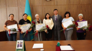 Гранты на открытие своего дела получили жительницы Бухар-Жырауского района