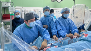 Новый клапан без разреза: в Алматы спасли трех пациентов с тяжелой болезнью сердца